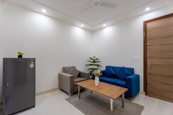 1 BHK Builder Floor For Rent in Indira Colony 2