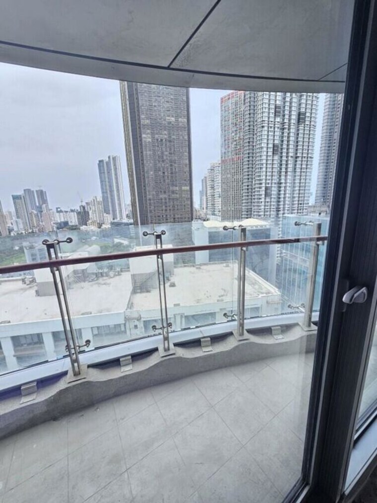 Balcony, lodha-world-view 3 Bedroom 1710 Sq.Ft. Apartment In Worli Mumbai 10359107