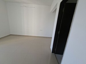 Furnished Amenities in 1 BHK Apartment at Raunak 108, Kasarvadavali – for Rent