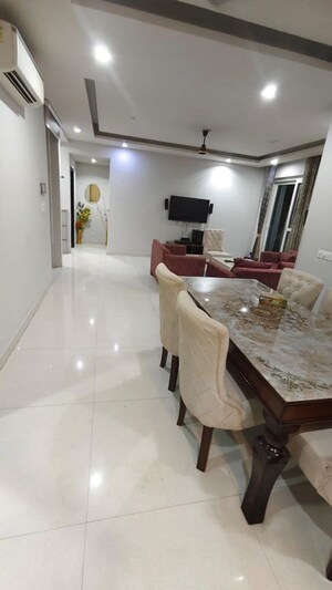 Team Area in 1 BHK Apartment at Raunak Heights, Ghodbunder Road – for Rent