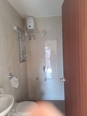 Bathroom in 1 BHK Apartment at Raunak 108, Kasarvadavali – for Rent