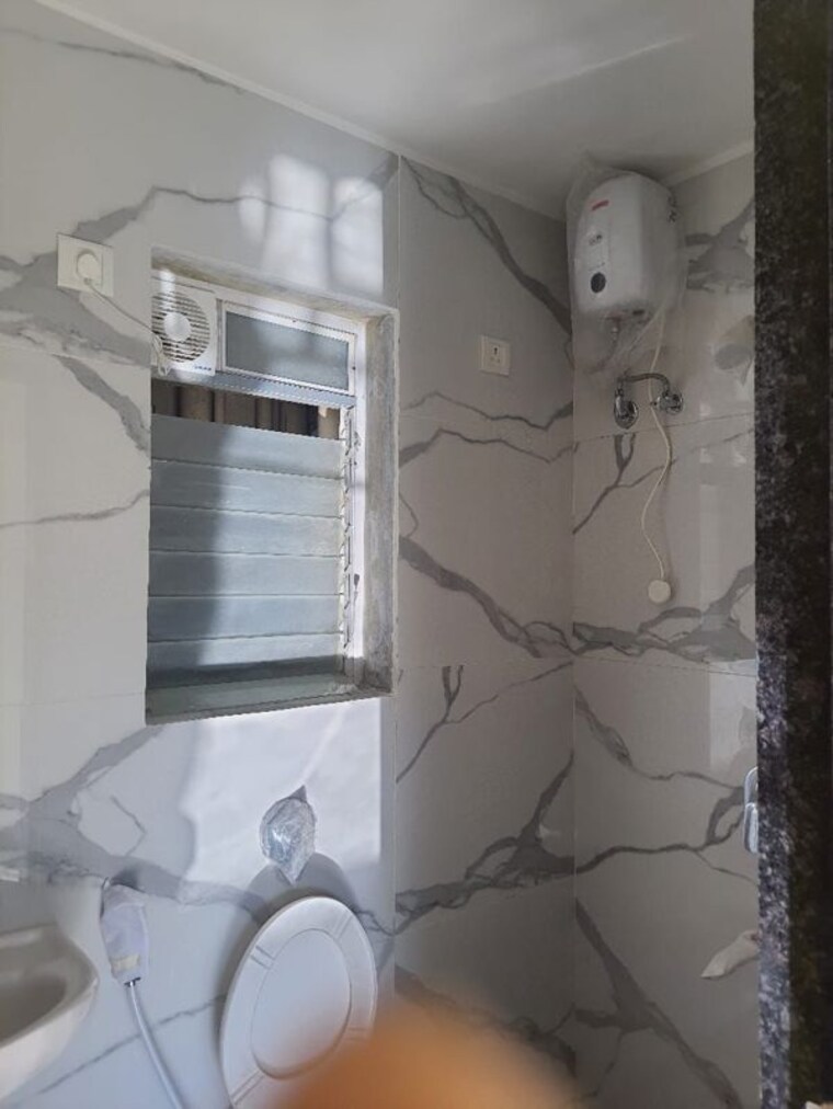 Bathroom, raunak-108 1 Bedroom 700 Sq.Ft. Apartment In Kasarvadavali Thane 10359138