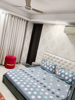 Team Area in 3 BHK Builder Floor at Sushant Lok Iii – for Rent