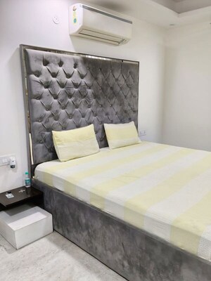 Bedroom in 3 BHK Builder Floor at Sector 57 – for Rent