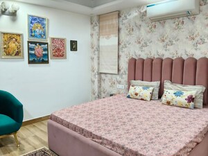 Bedroom in 3 BHK Builder Floor at Sector 57 – for Rent