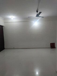 1 BHK + Study Room Apartment For Rent in Puneet Shivalaya