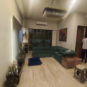 Hall in 2 BHK Apartment at Lashkaria Empress, Andheri West – for Rent