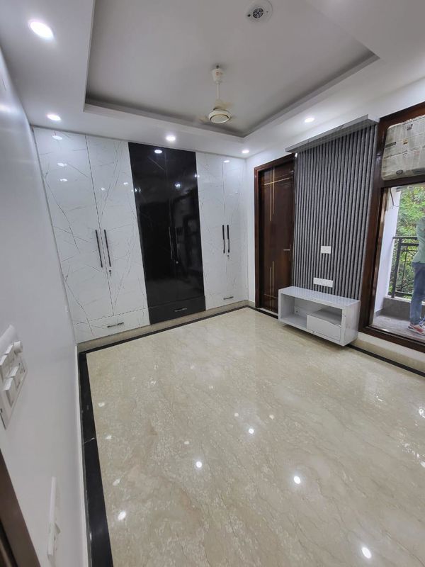 2 BHK Builder Floor For Rent in Kalkaji