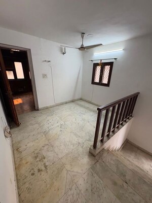 Hall in 3 BHK Apartment at Kalkaji – for Rent