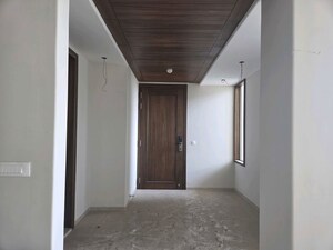 4 BHK Apartment – Entrance View at Verde Residences, Kalyani Nagar - for Rent