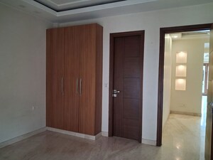 Bedroom in 3 BHK Builder Floor at Chittaranjan Park – for Rent