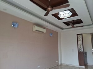 Dining Room in 3 BHK Builder Floor at Chittaranjan Park – for Rent