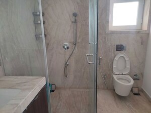 Bathroom in 3.5 BHK Apartment at Verde Residences, Kalyani Nagar – for Rent