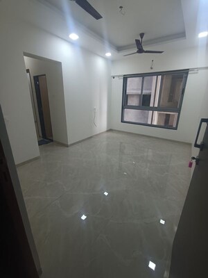 Room in 2 BHK Apartment at Malad West – for Rent