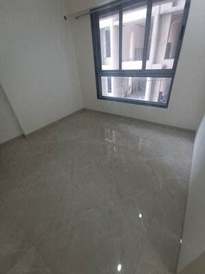 Bedroom in 2 BHK Apartment at Malad West – for Rent