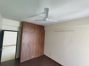 Room in 3.5 BHK Apartment at 3C Orris Greenopolis, Sector 89 – for Rent