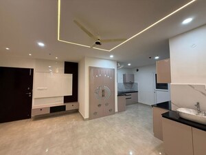 Room in 2 BHK Apartment at Candeur 40, Miyapur – for Rent