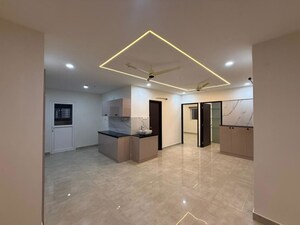 Room in 2 BHK Apartment at Candeur 40, Miyapur – for Rent