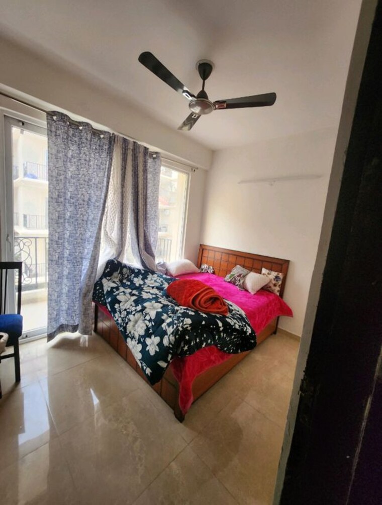 Bedroom, signature-global-park-4-and-5 3.5 Bedroom 1120 Sq.Ft. Builder Floor In Sohna Sector 36 Gurgaon 10359282