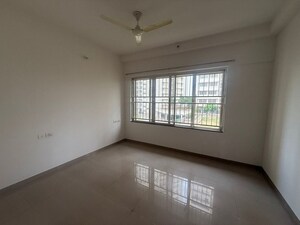 Room in 3 BHK Apartment at Kolte Patil Life Republic Aros, Hinjewadi – for Rent