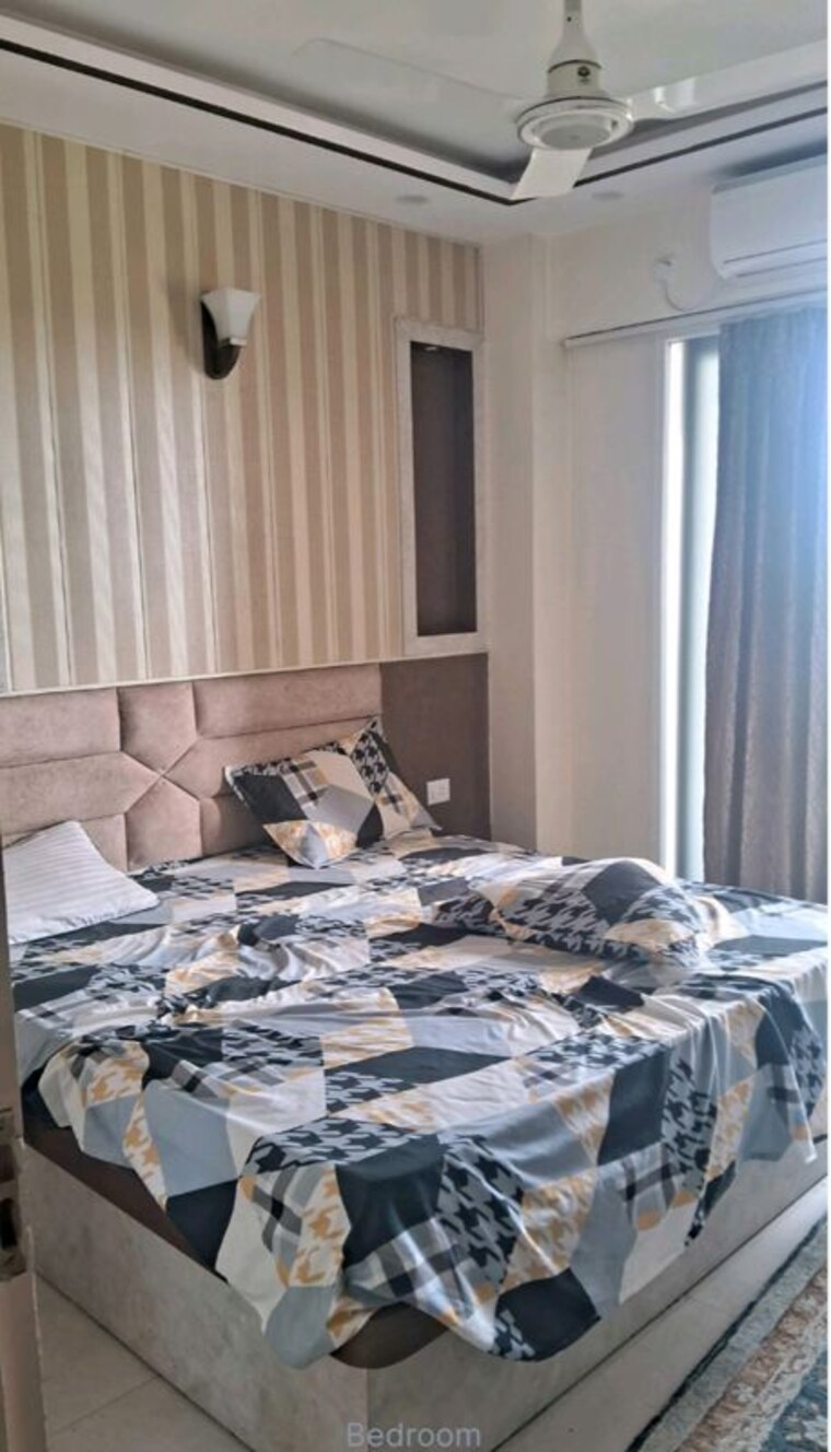 Bedroom, signature-the-serenas  600 Sq.Ft. Apartment In Sohna Sector 36 Gurgaon 10359315