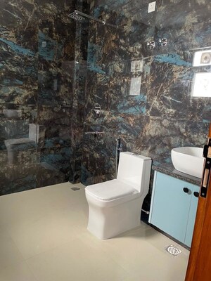 Team Area in 3 BHK Builder Floor at Sector 57 – for Rent