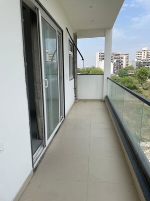 Balcony in 3 BHK Builder Floor at Sector 57 – for Rent