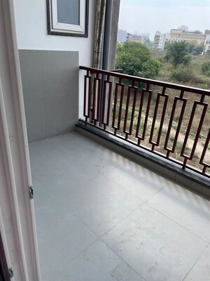 Balcony in 3 BHK Builder Floor at Sector 57 – for Rent
