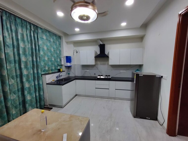 Kitchen, home-town 1 Bedroom 750 Sq.Ft. Apartment In Patiala Road Zirakpur 10359392
