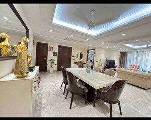 3 BHK Apartment For Rent in DLF Capital Greens Phase I And II, Moti Nagar