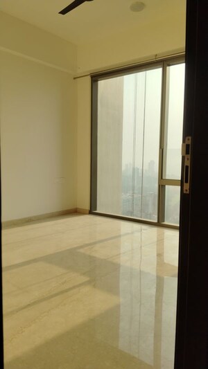 Bedroom in 3 BHK Apartment at Piramal Mahalaxmi Central Tower 2, Mahalaxmi – for Rent