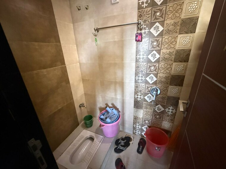 Bathroom, sai-platina 2 Bedroom 720 Sq.Ft. Apartment In Ravet Pune 10359438
