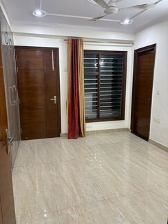 3 BHK + Pooja Room Builder Floor For Rent in Sector 57