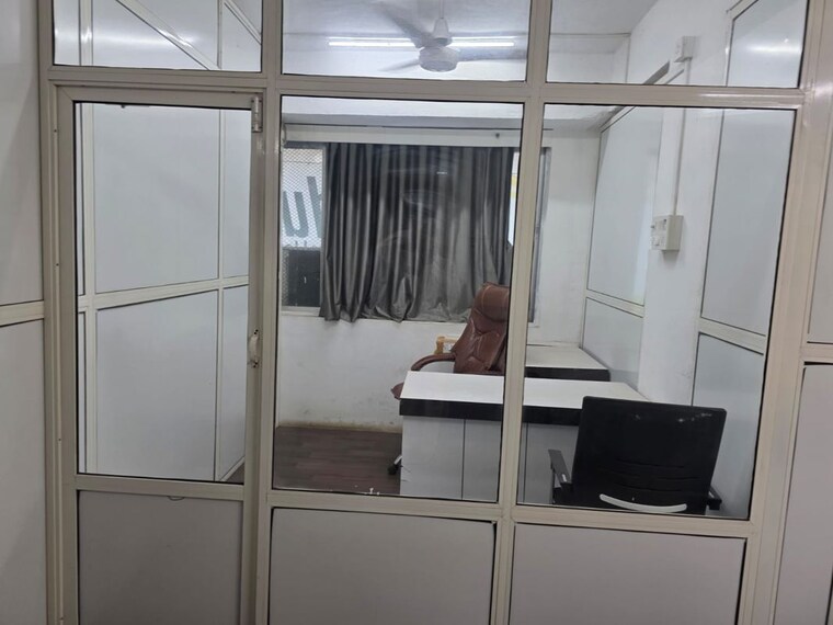 Team Area, andheri west Commercial Office Space 1000 Sq.Ft. In Andheri West Mumbai 10359481