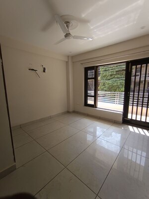 3 BHK Builder Floor For Rent in Sector 57