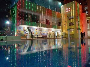 Swimming Pool in 1 BHK Apartment at Bhoomi Park II, Malad West – for Rent