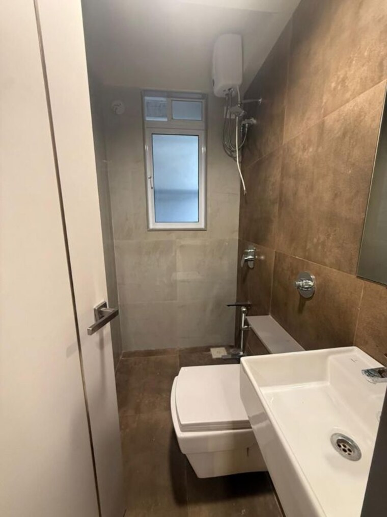 Bathroom, dotom-isle 3 Bedroom 948 Sq.Ft. Apartment In Malad West Mumbai 10359515