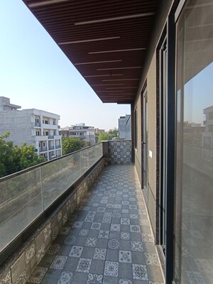 Balcony in 4 BHK Builder Floor at Sector 57 – for Rent