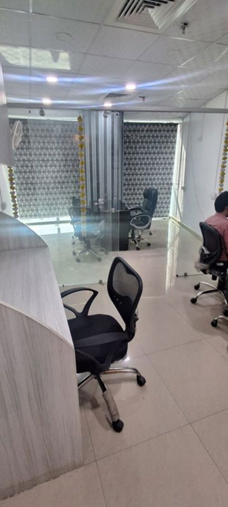 Team Area, gaur-city-center Commercial Office Space 200 Sq.Ft. In Sector 4 Greater Noida Greater Noida 10359526