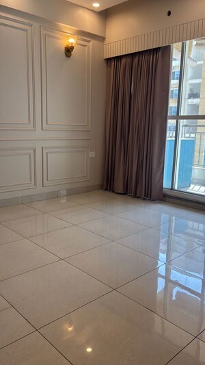 Room in 3 BHK Apartment at ABA Ivy County, Sector 75 – for Sale