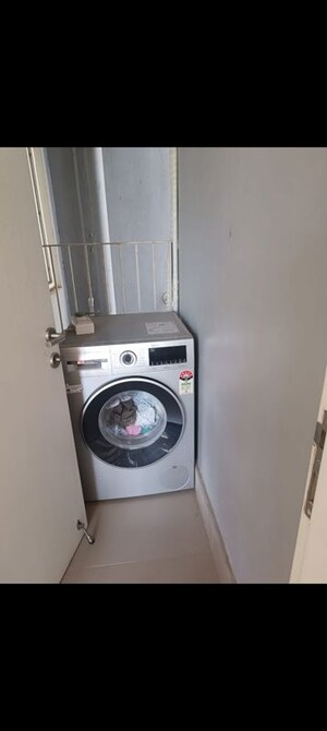Furnished Amenities in 3 BHK Apartment at Tata Serein, Pokhran Road No Two – for Rent