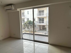Room in 4 BHK Villa at Godrej Golf Link Villas, Sector 27 Yamuna Expressway – for Rent