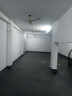 Office Space For Rent in Hazratganj