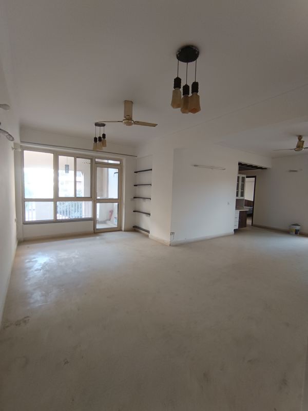3 BHK + Pooja Room 1600 Sq.Ft. Apartment in Emerald Green