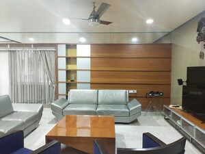 Team Area in 3 BHK Apartment at Rachana Belvedere Apartment, Aundh – for Sale