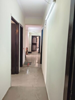 2 BHK Apartment For Rent in Aditya Celebrity Homes, Sector 76