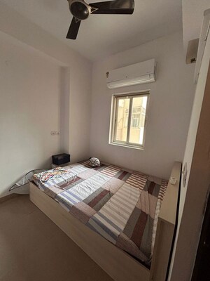 Bedroom in 2.5 BHK Apartment at Mahagun Moderne, Sector 78 – for Rent