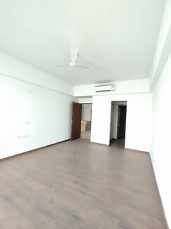 4 BHK + Servant Room,Store Room Apartment For Sale in Godrej Meridien