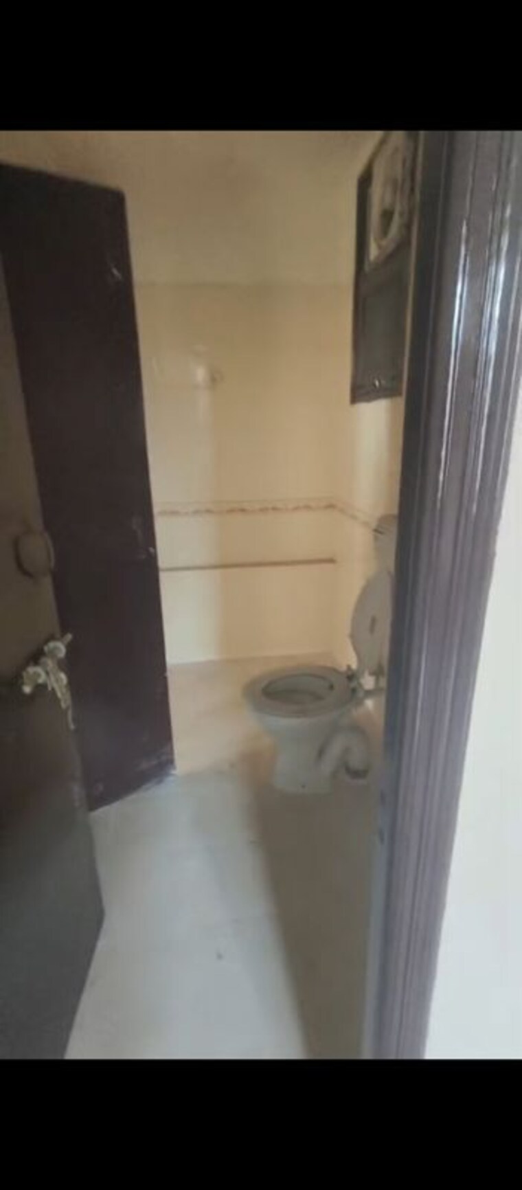 Bathroom, srs-residency 3 Bedroom 1850 Sq.Ft. Apartment In Sector 88 Faridabad 10359714