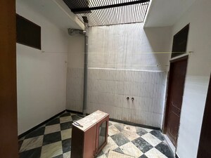 Laundry Area in 2 BHK Independent House at Sector 47 – for Rent